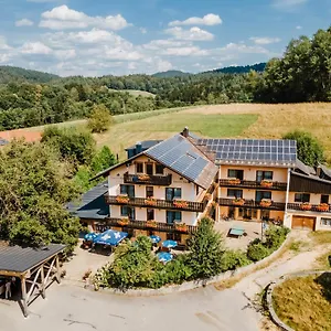landhotel-neuhof.com-bavaria.com/